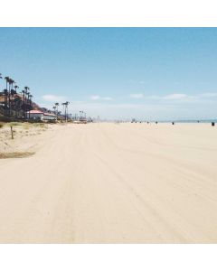 Noise-Cancelling Travel Earbuds - Image 1